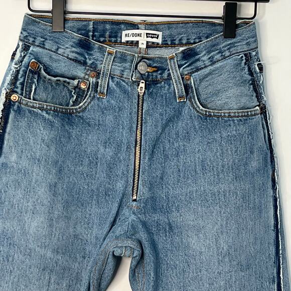 Levis Re/Done Straight Leg Denim Jeans Blue Exposed Zipper Raw Hem Size 25 Retro - Picture 2 of 14